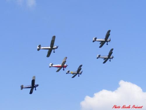 Le meeting aérien de la Ferté Alais  vu par Nicole Prévost, passionnée d'aviation...