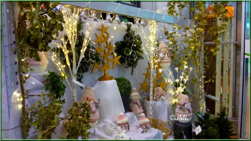 Décorations dans les jardineries pour Noël