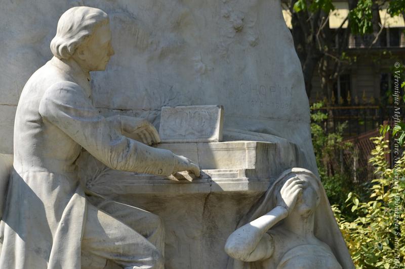 Parc Monceau : Monument à Chopin