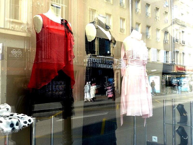 Metz / Lumix FZ200 face aux reflets / 25... 
