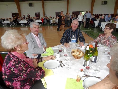 Le repas des aînés 2013, salle Luc Schréder...