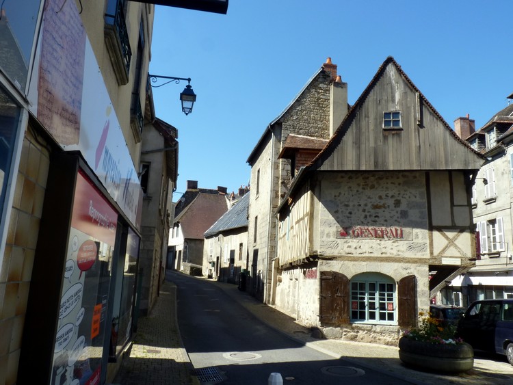 Rue Chateaufavier
