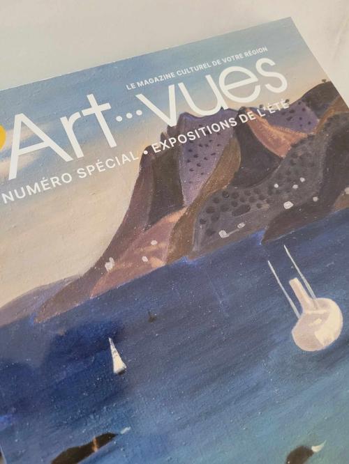 Les Chroniques de la pouponnière. Le magazine l'Art-Vues