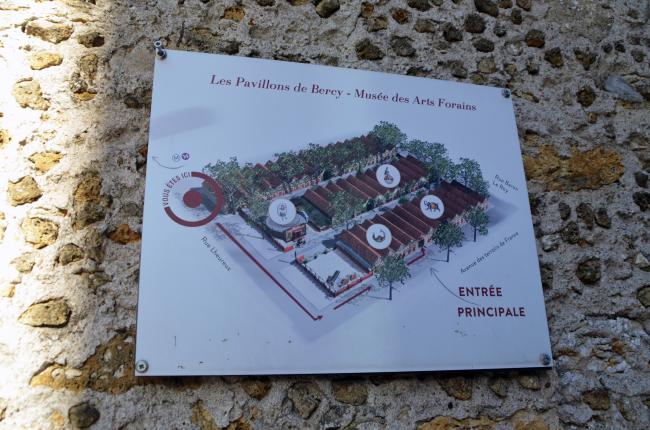 ☻ Visite guidée du village de Bercy avec Générations13