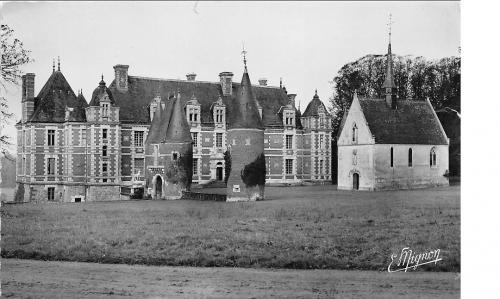 LES REMPARTS DE CHAMBRAY (Eure)