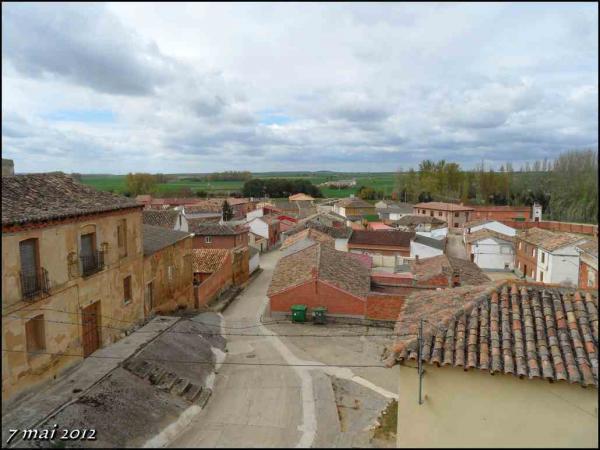 (J33) Villalcazar de Sirga / Boadilla del Camino 7 mai 2012 (1)