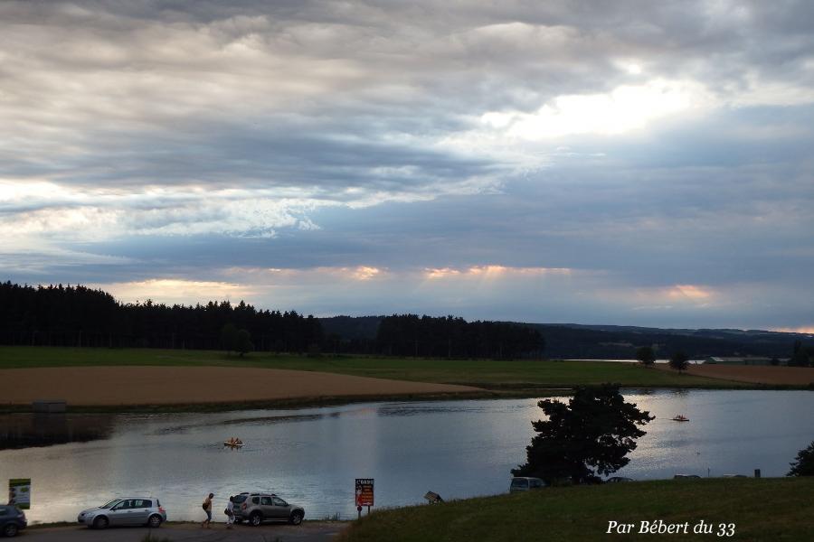 Naussac le lac dept 48 (3)