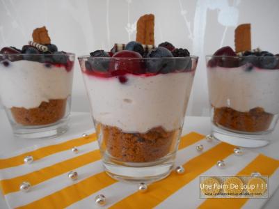 Verrines légères aux fruits rouge et spéculoos