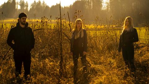 E-L-R - Détails et extrait du premier album Mænad