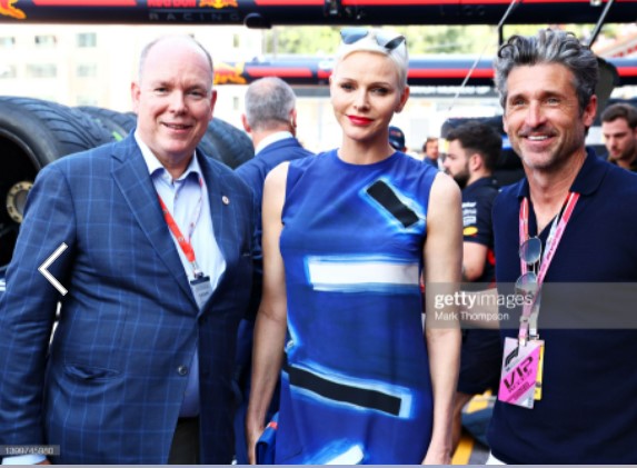Le couple princier visite les équipes de sureté ainsi que les stands du GP