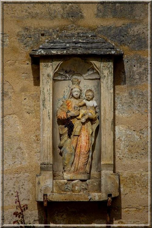 1033 - Noyers encore, dans le Yonne (89) 