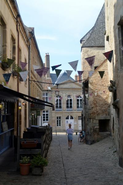 Sur la route de La Coudalère : Bibracte et Autun