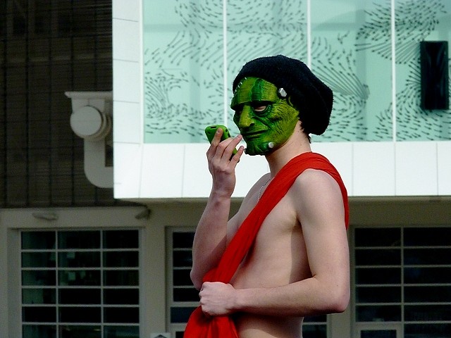 Harlem shake Metz Pompidou 22 Marc de Metz 02 03 2013