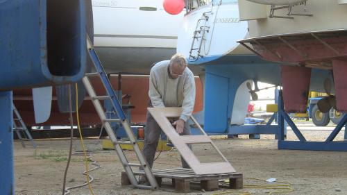 Le meuble de l'Océanis 393 est fini !