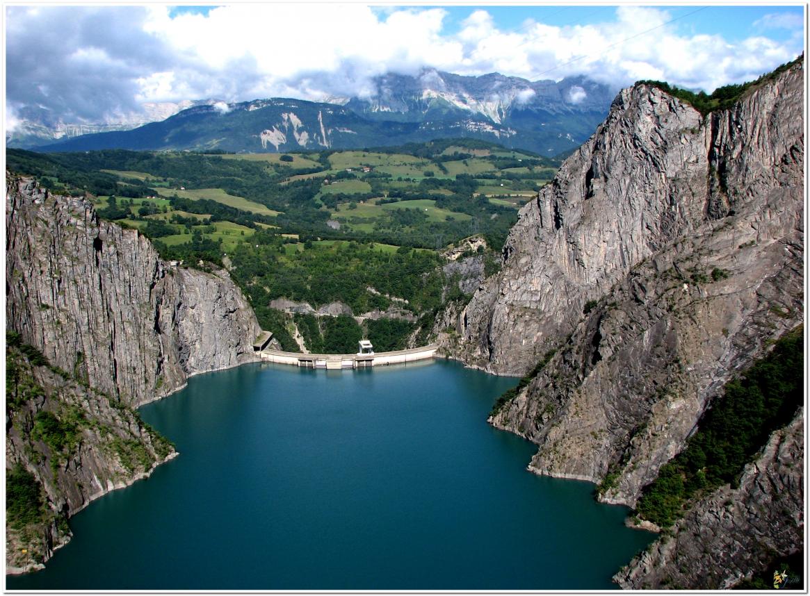 SUITE LE LAC DE MONTEYNAR