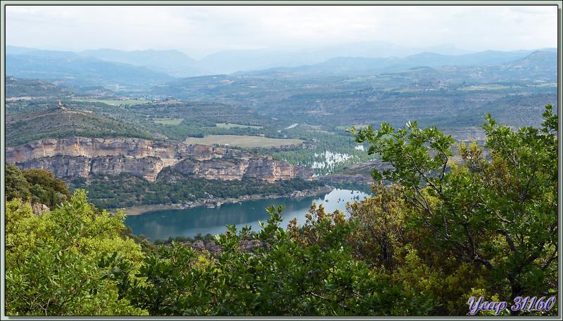 Randonnée au Congost de Mont-Rebei : le haut de la rivère Noguera Ribagorçana avec les hautes eaux de l'Embalse de Canelles - Aragon/Catalogne - Espagne