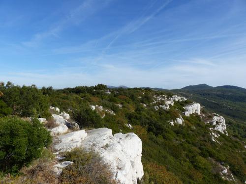 Grotte du tonneau et oppidums