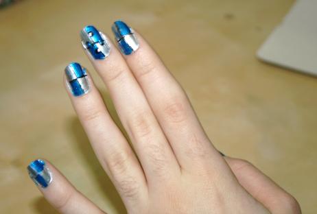 Manucure puzzle, facile pour les fêtes !