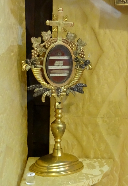 Les reliques de Saint Bernard...