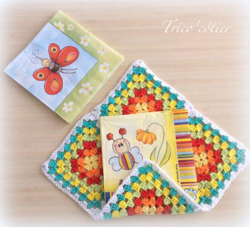 Range serviettes en papier au crochet - Des carrés pour les SC & More 271