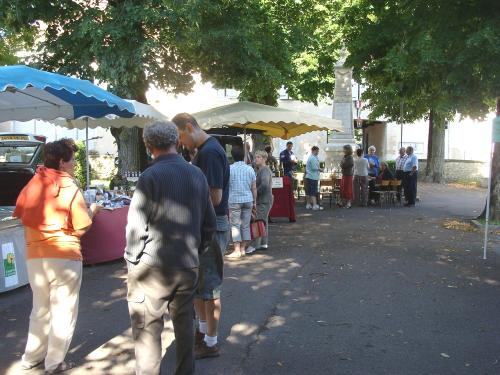 Le Marché Gourmand de Villaines en Duesmois..