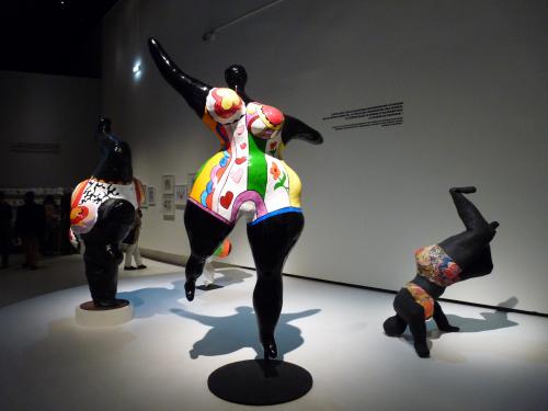 Niki de Saint-Phalle, Nanas