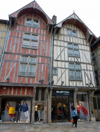 Troyes