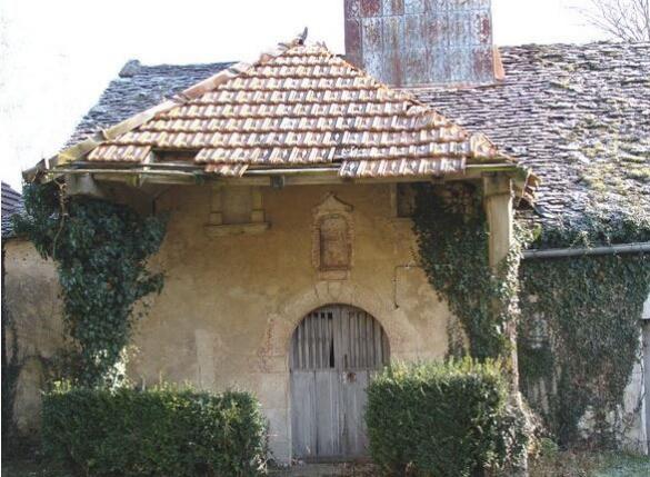 La chapelle d’Esmorots, hameau de Fontaine en Duesmois, enfin restaurée, a été ouverte aux visiteurs avec "Un jour, une église"…