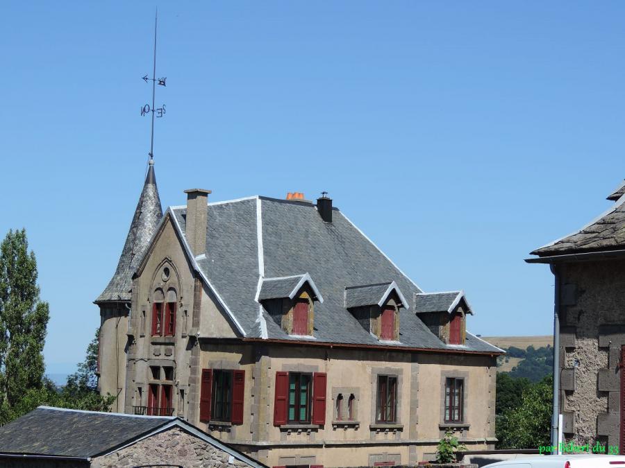 Besse la médiévale (63) - 2