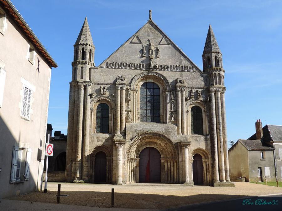 l'Abatiale de Saint Jouin de Marnes (79)