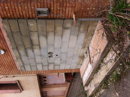 Immeuble en logement de fonction : annexe industrielle