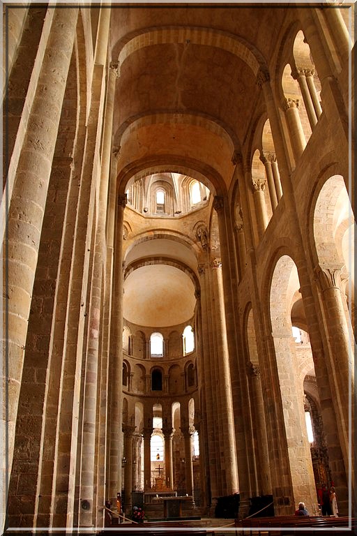 947 - Conques en Aveyron, l'Abbatiale (12)