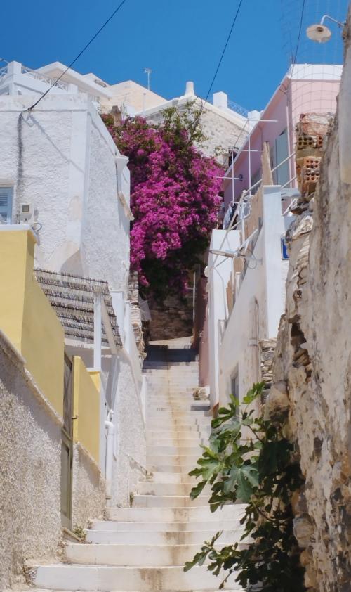 SYROS par ses ruelles...