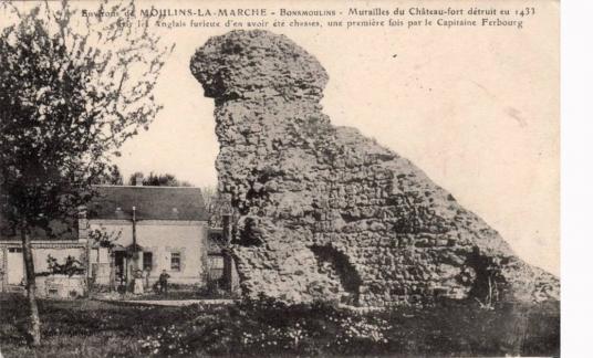 LES REMPARTS DE BONSMOULINS (Orne)