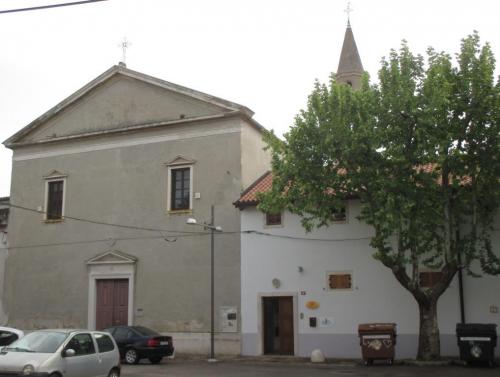 Le monastère et l'église Sainte-Anne à Koper