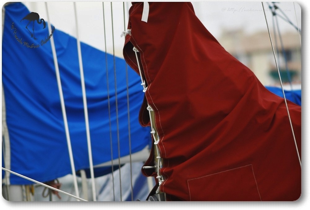 En rouge et bleu...