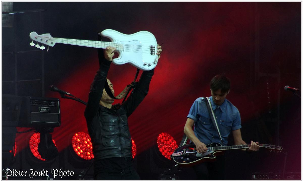 Calogero (1) - Festival des Vieilles Charrues 2015