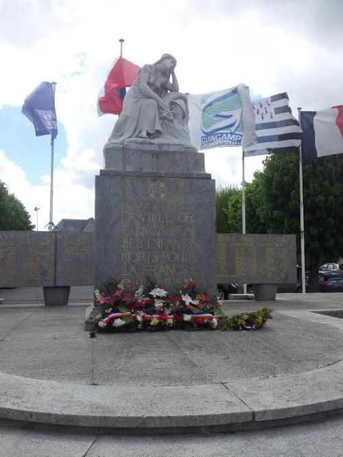 -Monument aux morts (guingamp)
