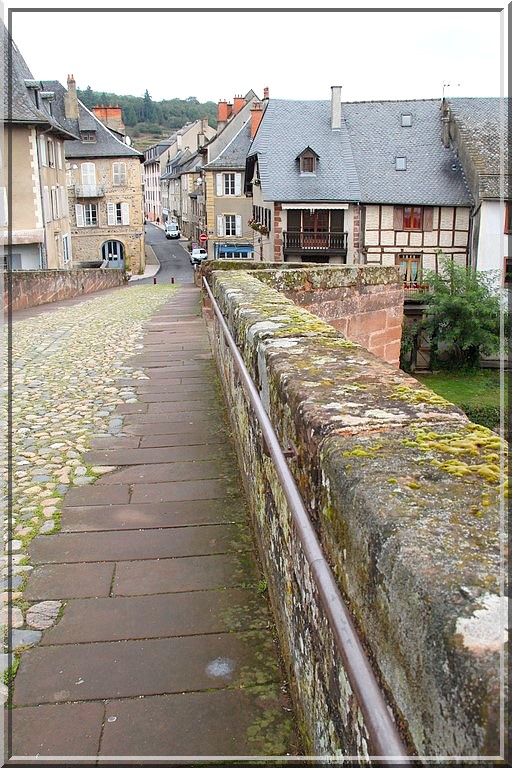 956 - Espalion en Aveyron (12)