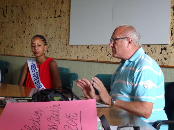 Cannelle Nemor, Miss Côte d'Or 2015, est venue rendre visite au Comité Miss Côte d'Or !