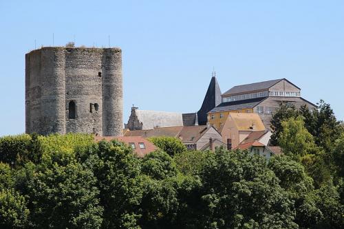 Houdan ( Yvelines)