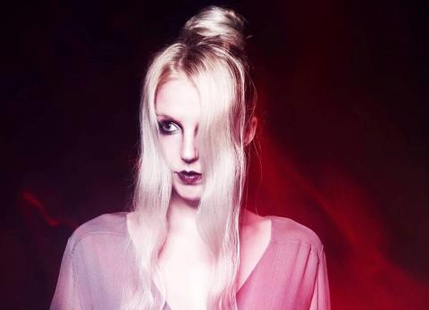 SYLVAINE - Détails et extraits du nouvel album Atoms Aligned, Coming Undone