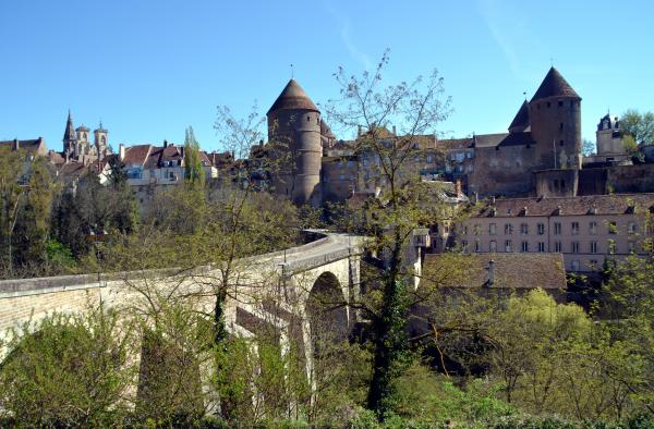 Visite de Semur-en-Auxois avec Régine