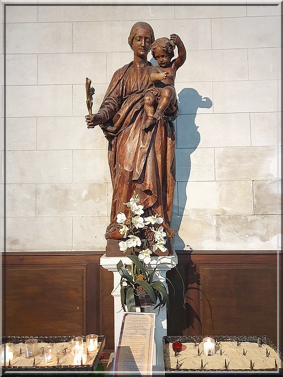 990 - Saint Jean d’Angély en Charente-Maritime (17) !