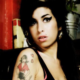 Amy Winehouse: paint it black