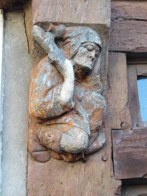 -Maison dite de "la truie qui file" (Malestroit) XVème siècle