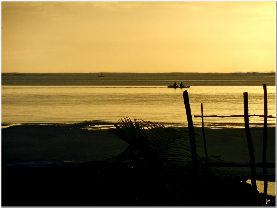 DIVERS  COUCHER  DE  SOLEIL