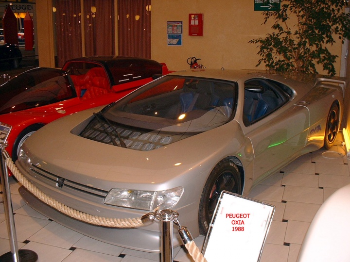 LES CONCEPT CARS PEUGEOT