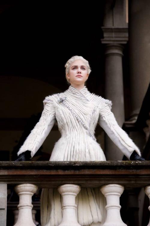 Manteau Dany saison 7