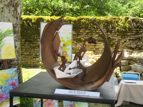 Le salon "Arts et Artisanats" de Brion  sur Ource s'est déroulée  le 16 juin sous un beau soleil, et les visiteurs ont été nombreux !
